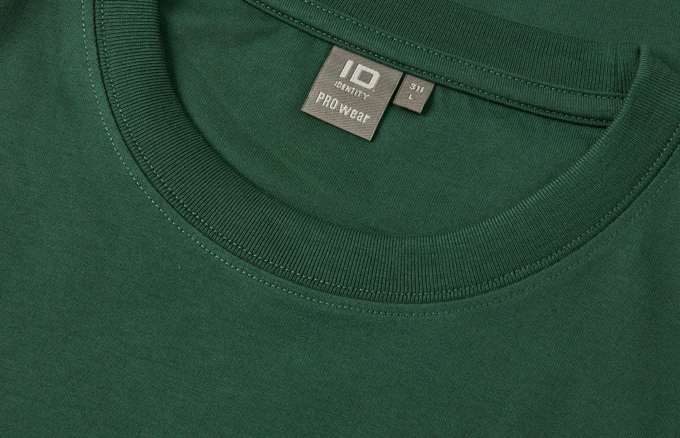 ID 0311 PRO Wear T-shirt | l/æ produktbillede med logo