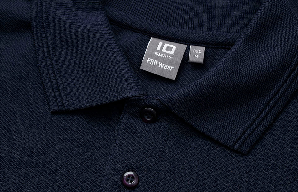 ID 0320 PRO Wear poloshirt | lomme produktfoto med logo