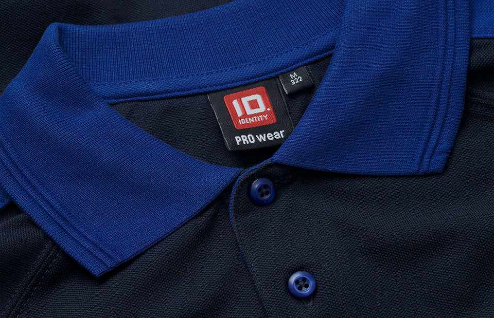 ID 0322 PRO Wear poloshirt | kontrast produktbillede med logo