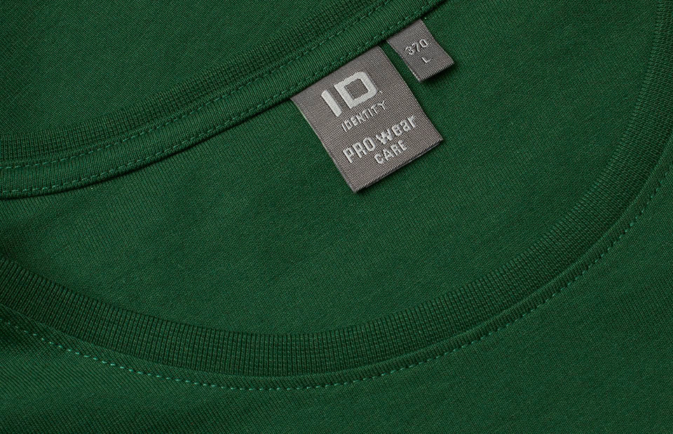 ID 0370 PRO Wear CARE T-shirt detalje med logo