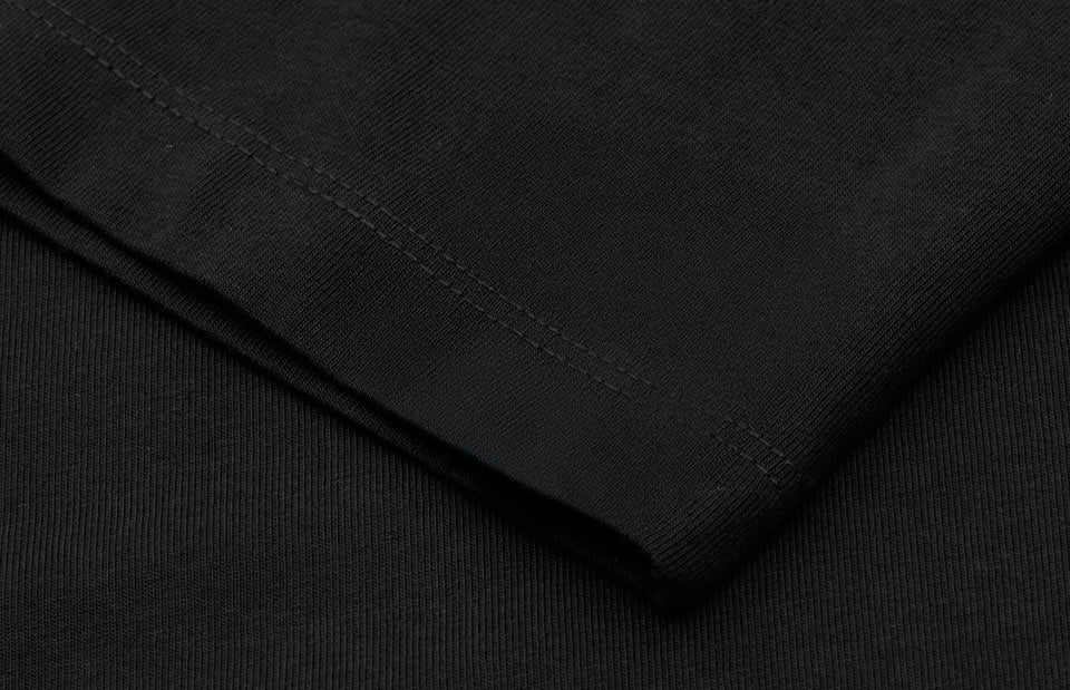 ID 0372 PRO Wear CARE T-shirt | v-hals nærbillede med logo