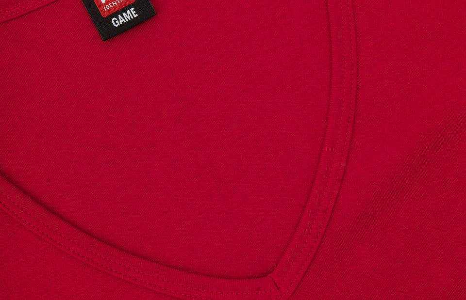 ID 0506 Interlock T-shirt | v-hals | dame produktfoto med logo