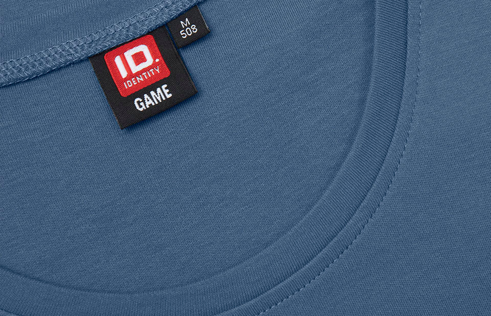 ID 0508 Interlock T-shirt | dame detalje med logo