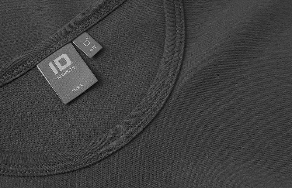 ID 0517 Interlock T-shirt nærbillede til broderi