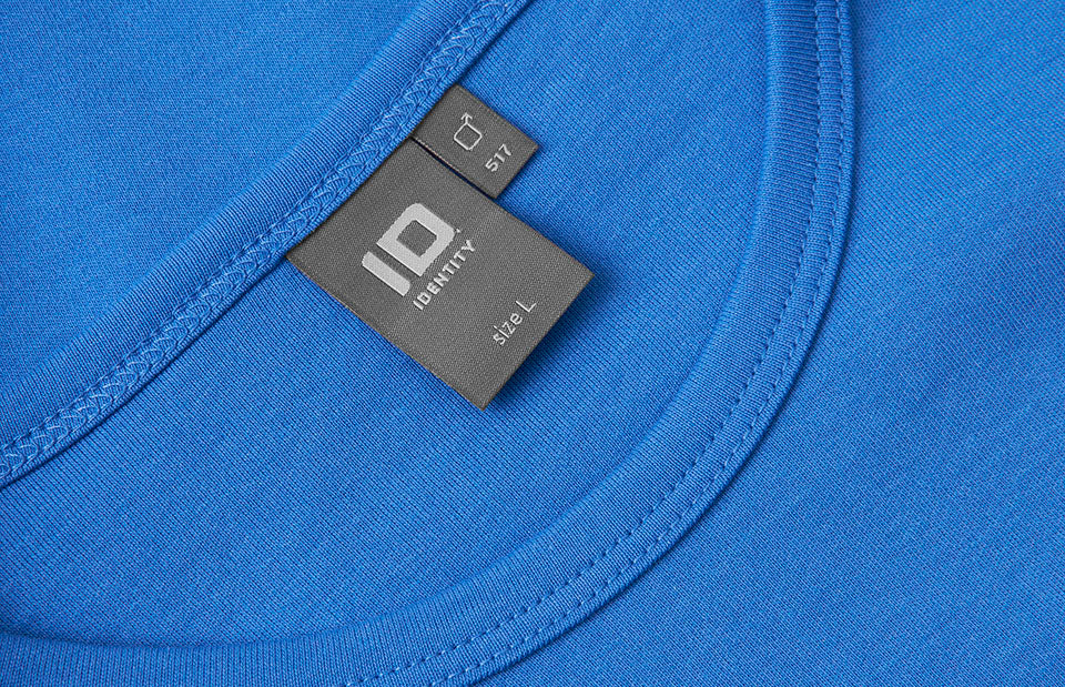ID 0517 Interlock T-shirt detalje med logo