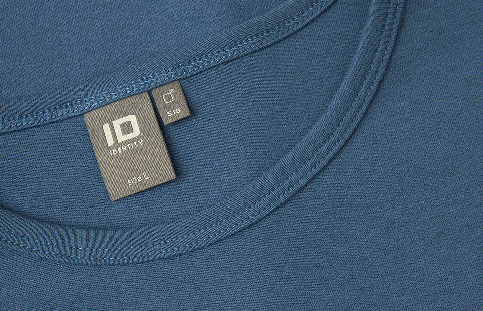ID 0518 Interlock T-shirt | l/æ produktbillede med logo