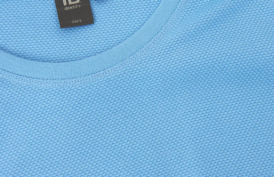 ID 0528 T-shirt Lyocell materiale med logo