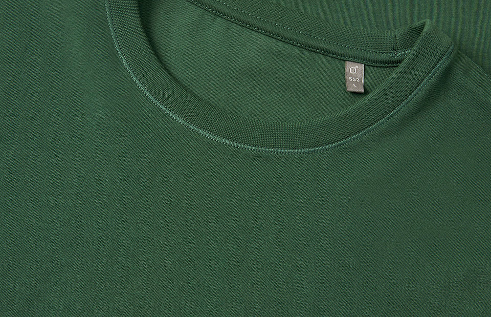 ID 0552 T-shirt | økologisk produktfoto med logo