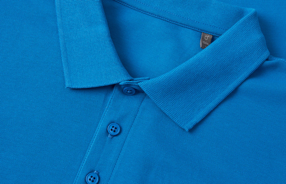 ID 0586 Poloshirt | økologisk produktbillede med logo