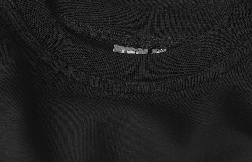ID 0604 Klassisk sweatshirt | bomuld produktfoto til broderi