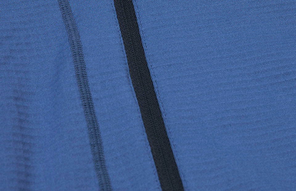 ID 0841 Cardigan | stretch komfort | dame produktfoto med logo