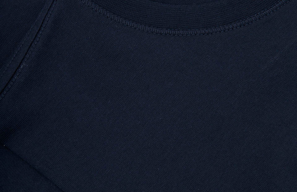 ID 40552 Økologisk T-shirt | børn nærbillede med logo