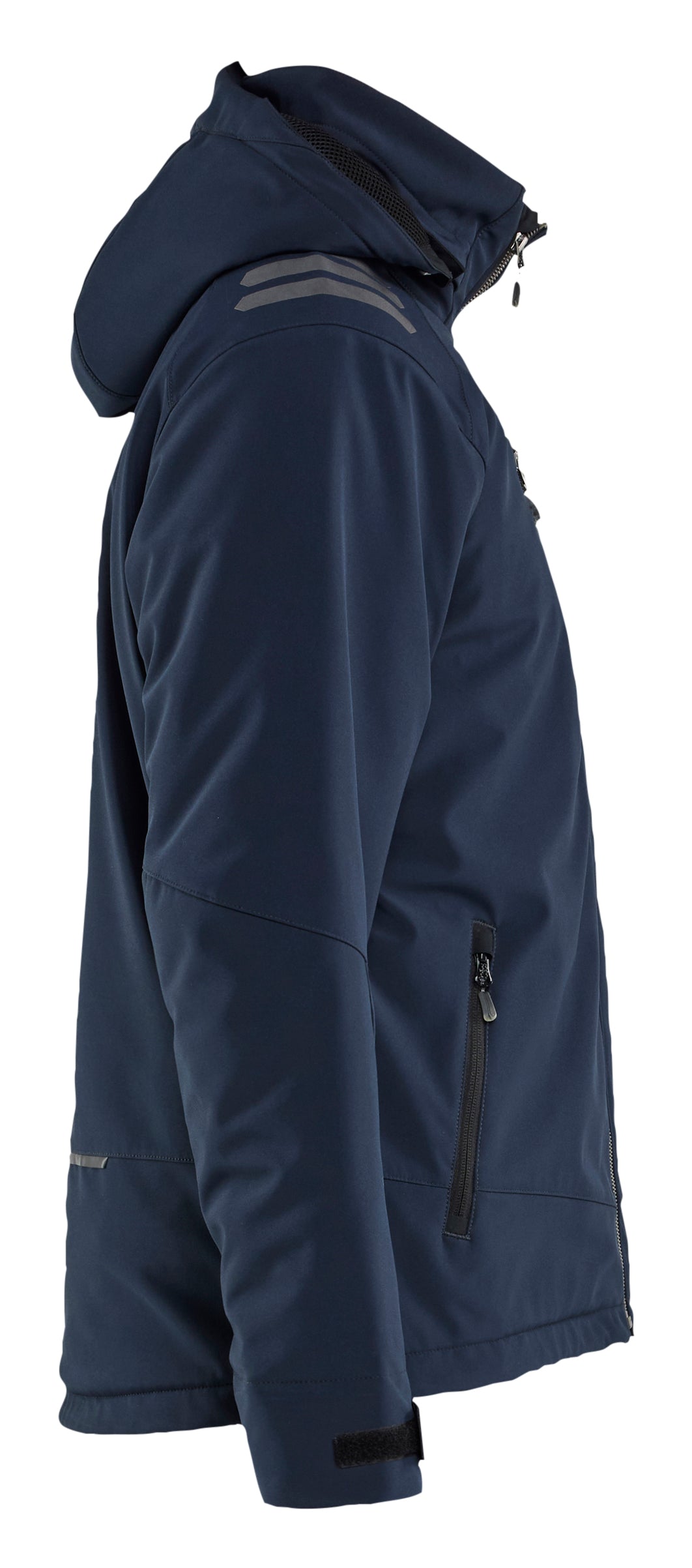 Blåkläder 4750 Letforet Vinter Softshelljakke detalje til broderi