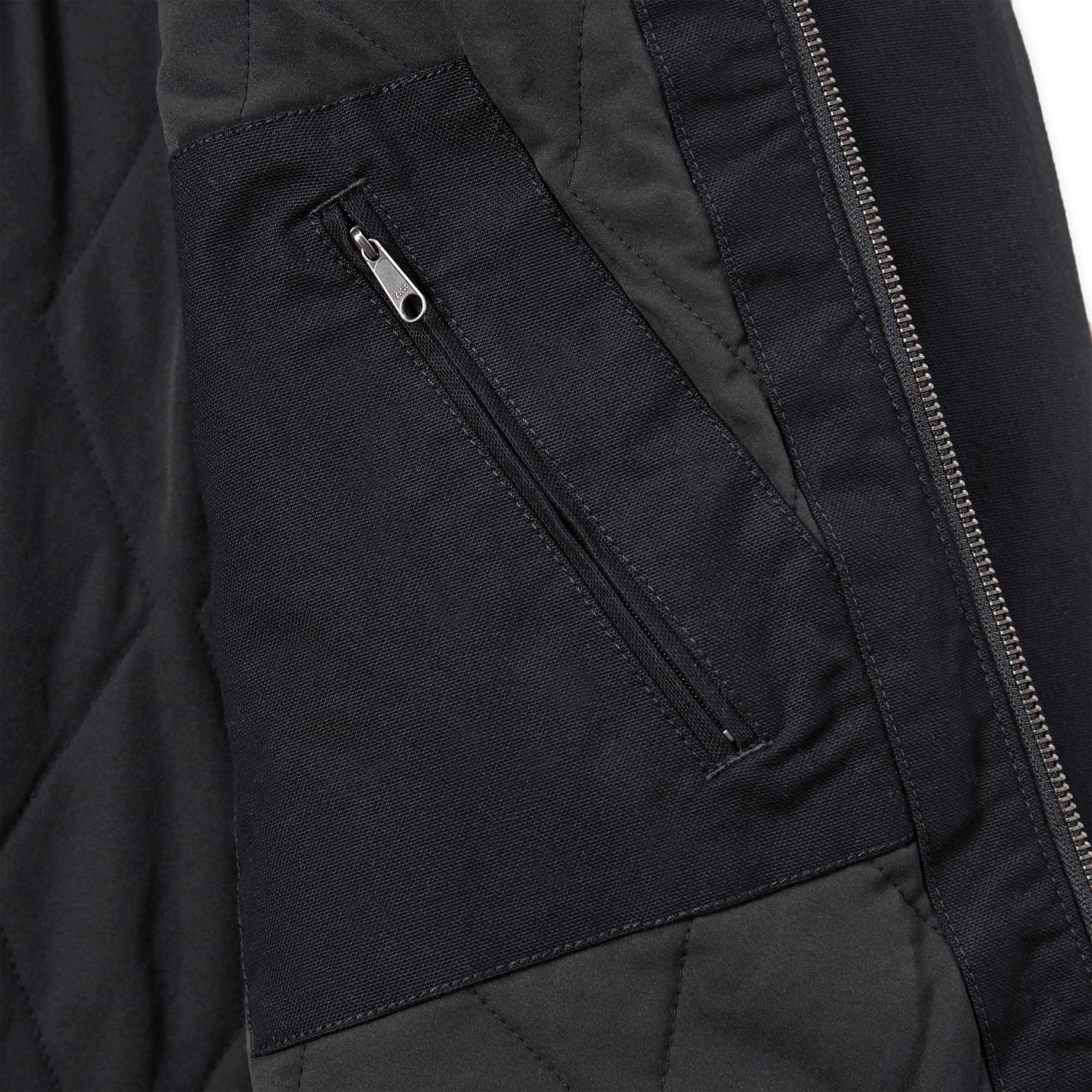 Carhartt 106432 Montana Duck Insulated Jakke produktfoto med firmalogo