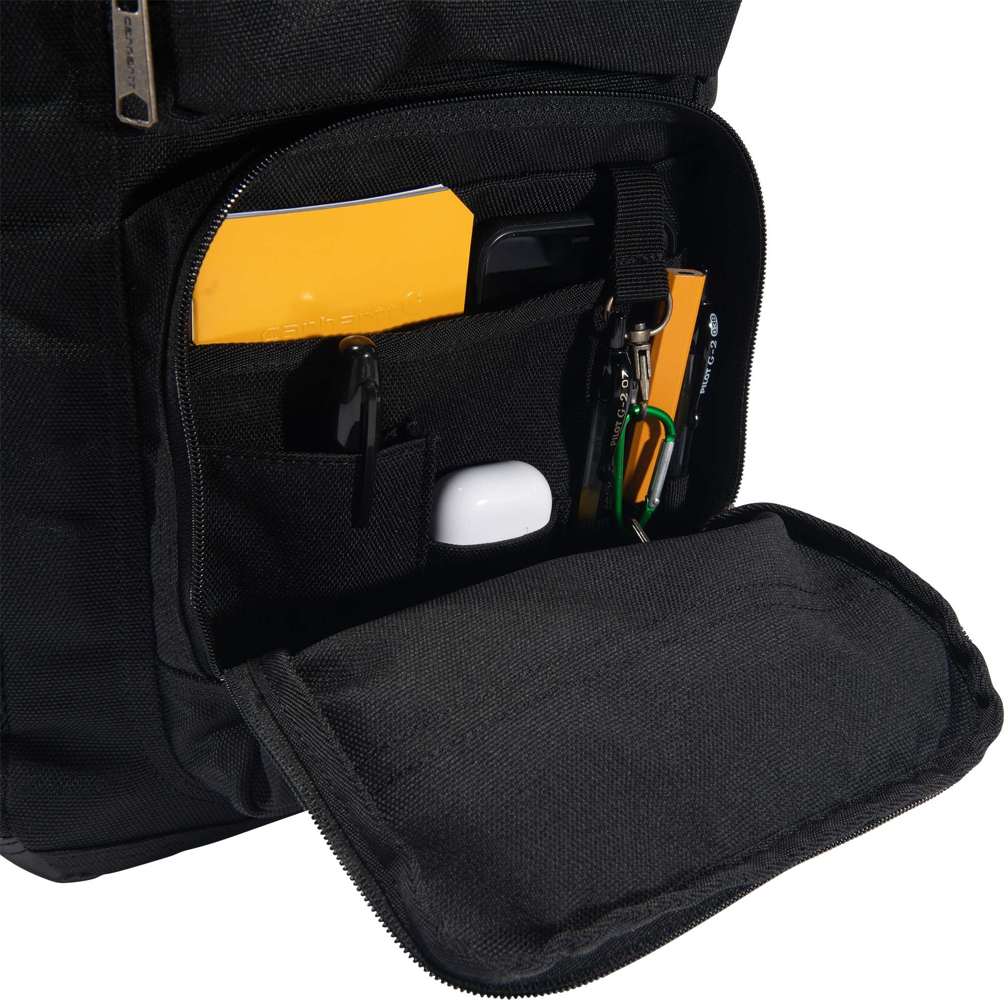 Carhartt B0000532 27L Single-Compartment Backpack detalje til broderi