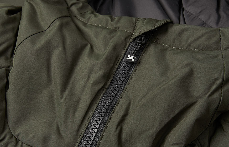 ID G21070 GEYSER winter jacket detalje til broderi