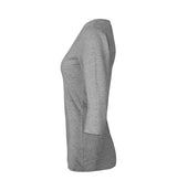 ID 0597 Stretch T-shirt | ¾ ærmet | dame nærbillede med tryk