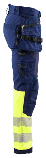 Blåkläder 1821 High Vis Softshell Buks detalje til broderi