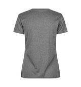 ID 2032 YES Active T-shirt | dame nærbillede med logo