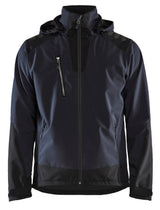 Blåkläder 4749 Softshell Jakke detalje med firmalogo