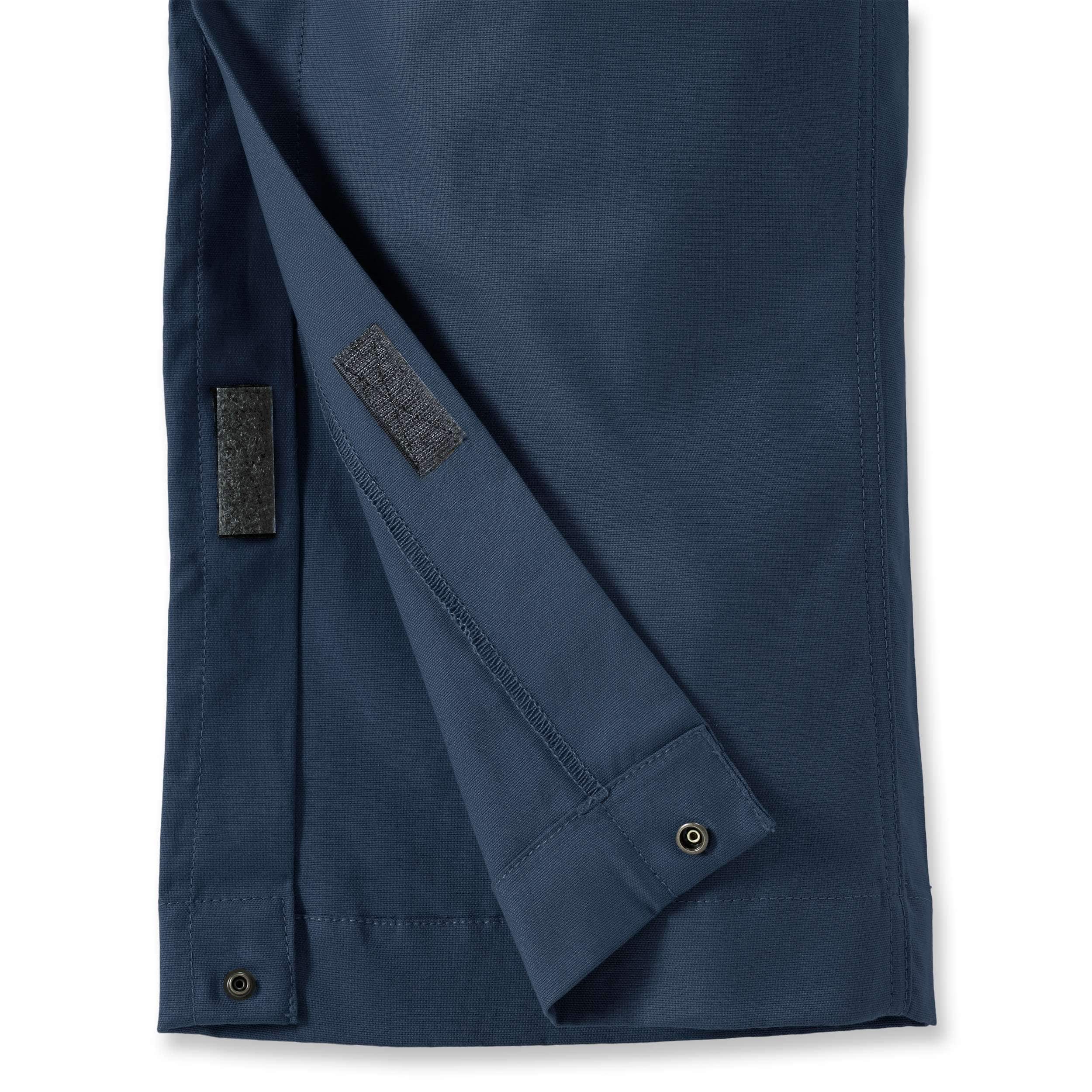 Carhartt 105019 Rugged Flex Canvas Kedeldragt detalje med firmalogo