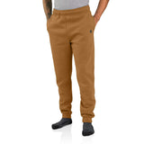 Carhartt 105307 Midweight Tapered Sweatpant nærbillede med logo