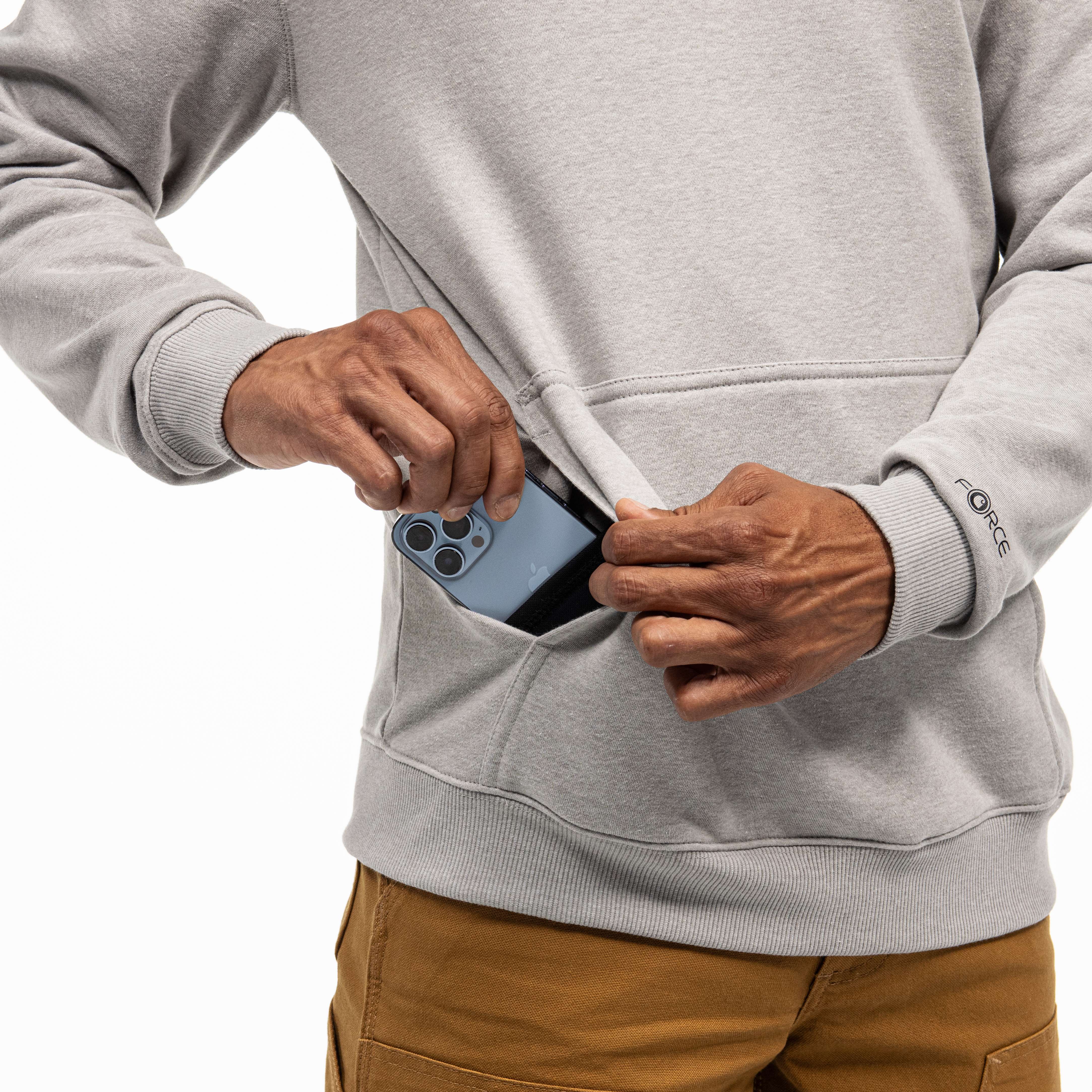 Carhartt 106655 Logo Graphic Sweatshirt detalje til broderi