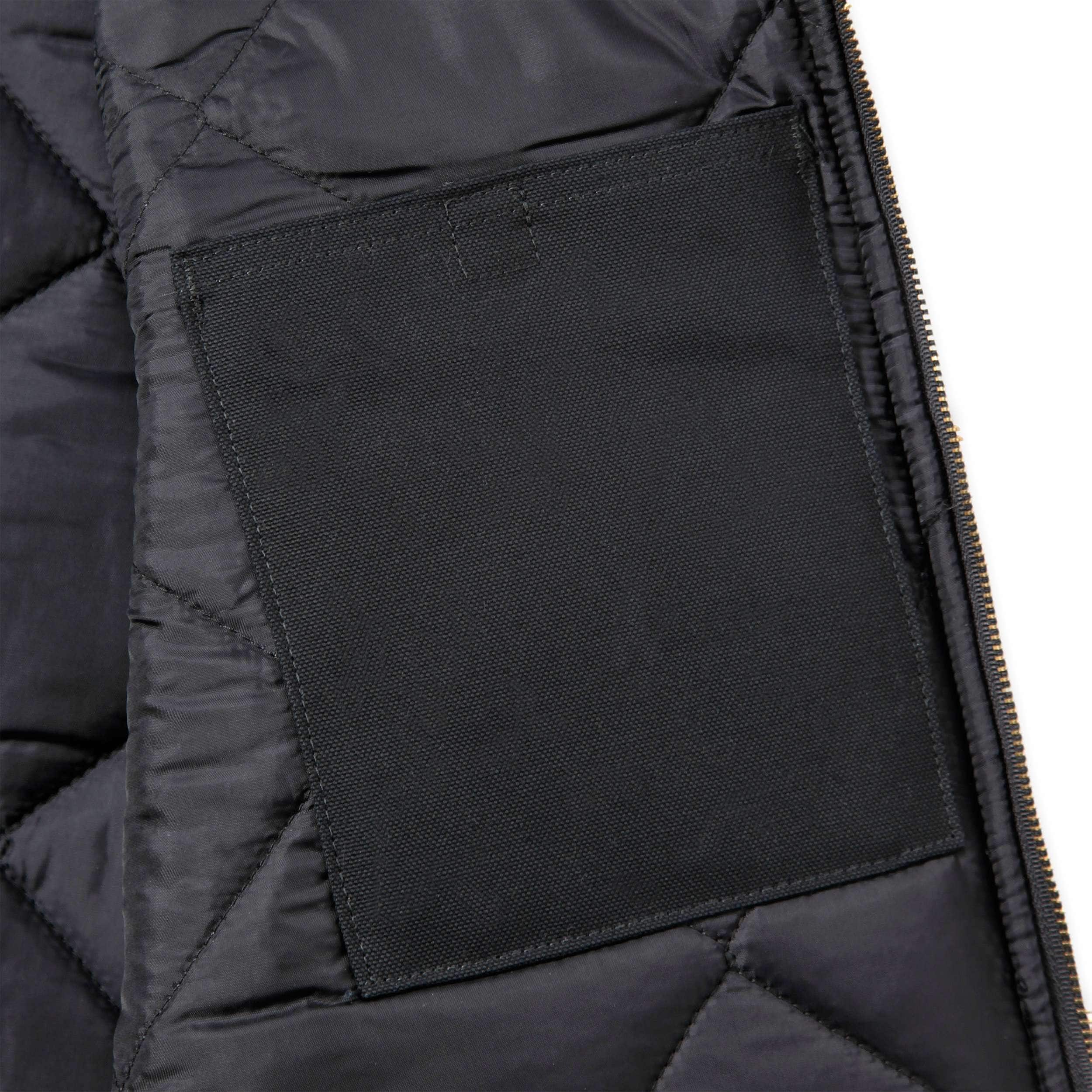 Carhartt 106676 V01 Insulated Rib Collar Vest detalje til broderi