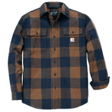 Carhartt 107013 Long-Sleeve Plaid Skjorte detalje med firmalogo