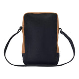 Carhartt B0000511 Crossbody Zip Sweatshirt Bag detalje med firmalogo