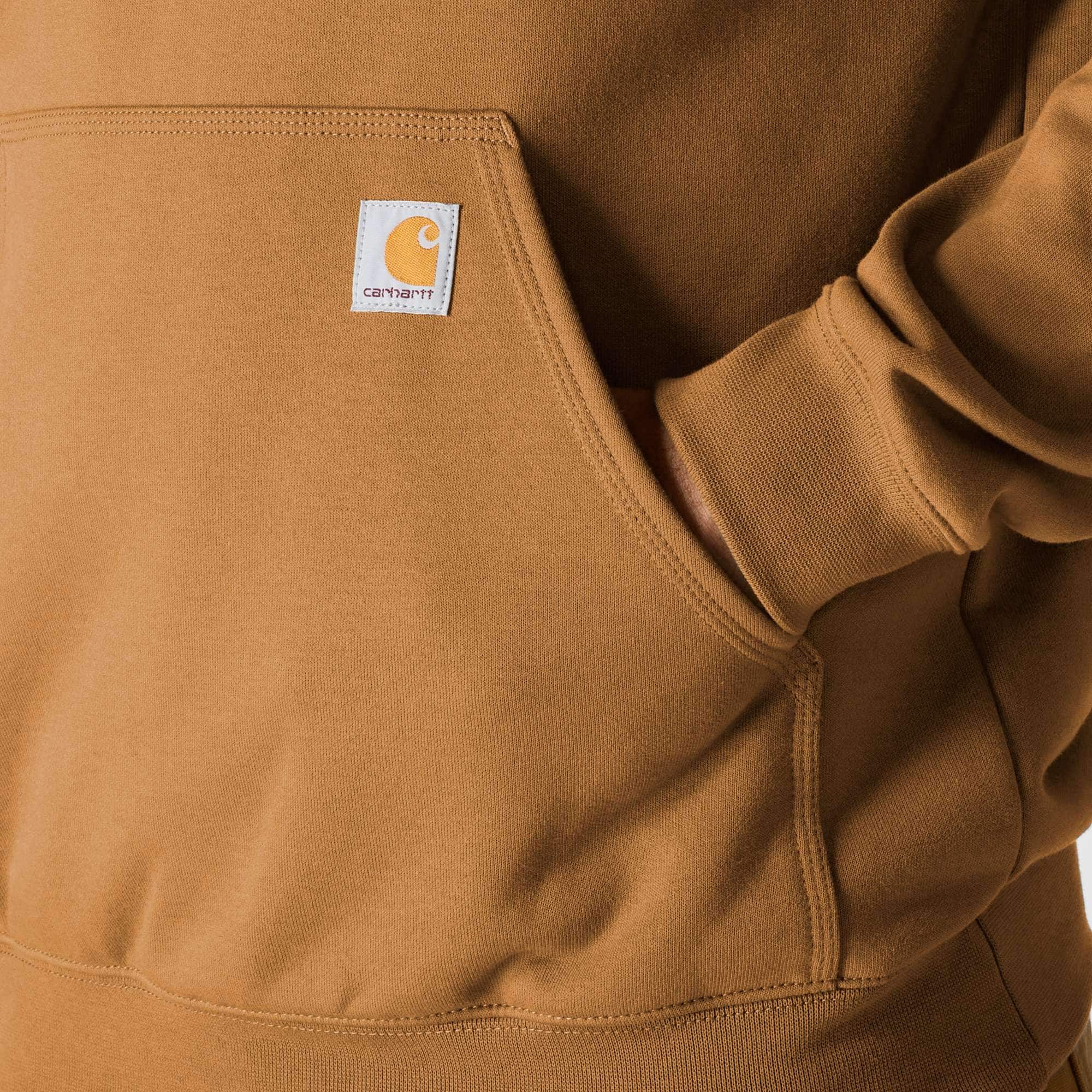 Carhartt K288 Iconic K288 Logo Sweatshirt nærbillede til broderi