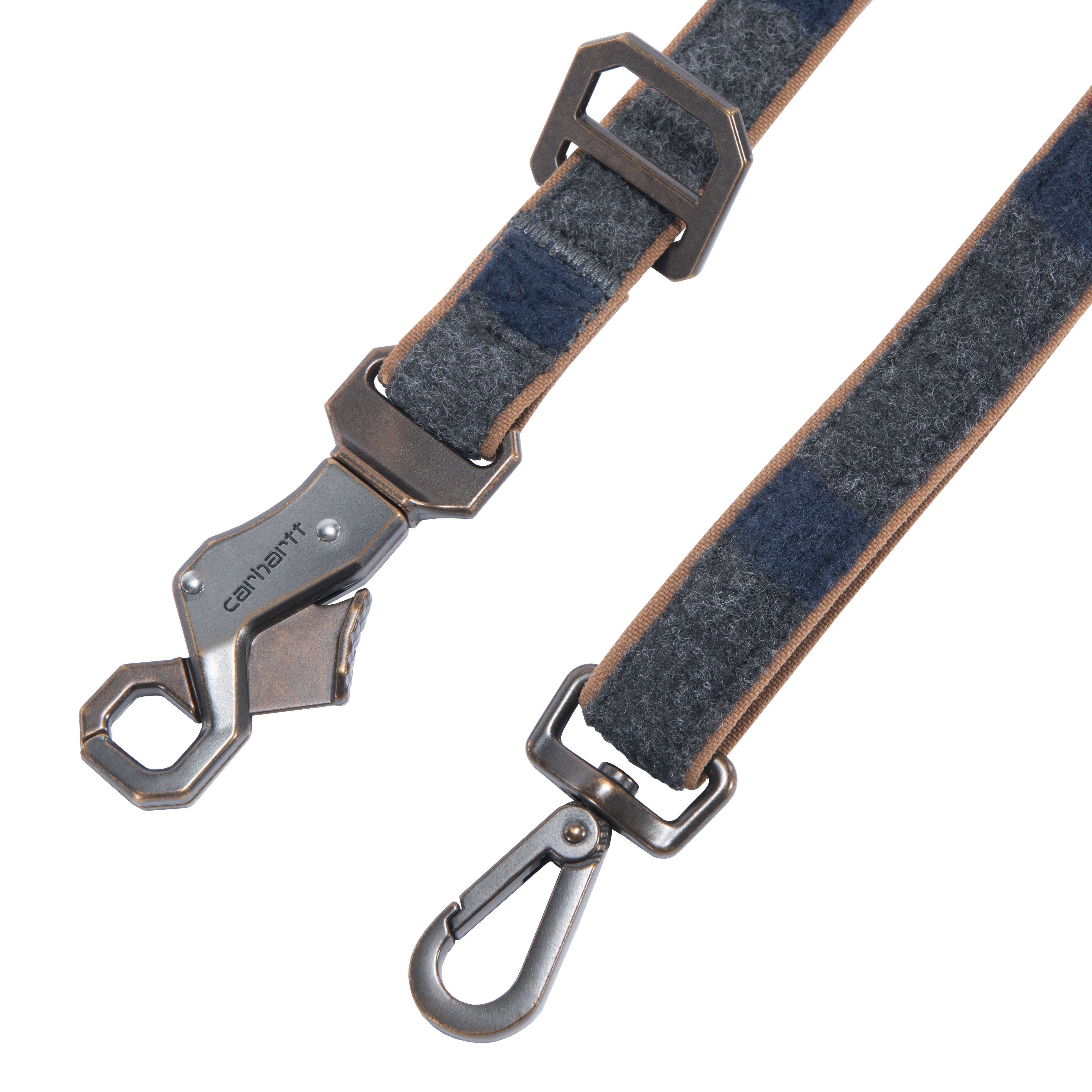 Carhartt P000467 Blanket Stripe Leash detalje til broderi