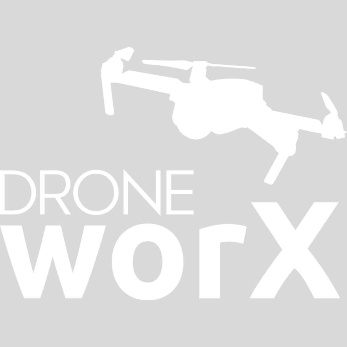 DroneWorX - Hvidt Bryst Logo med Drone - 1028